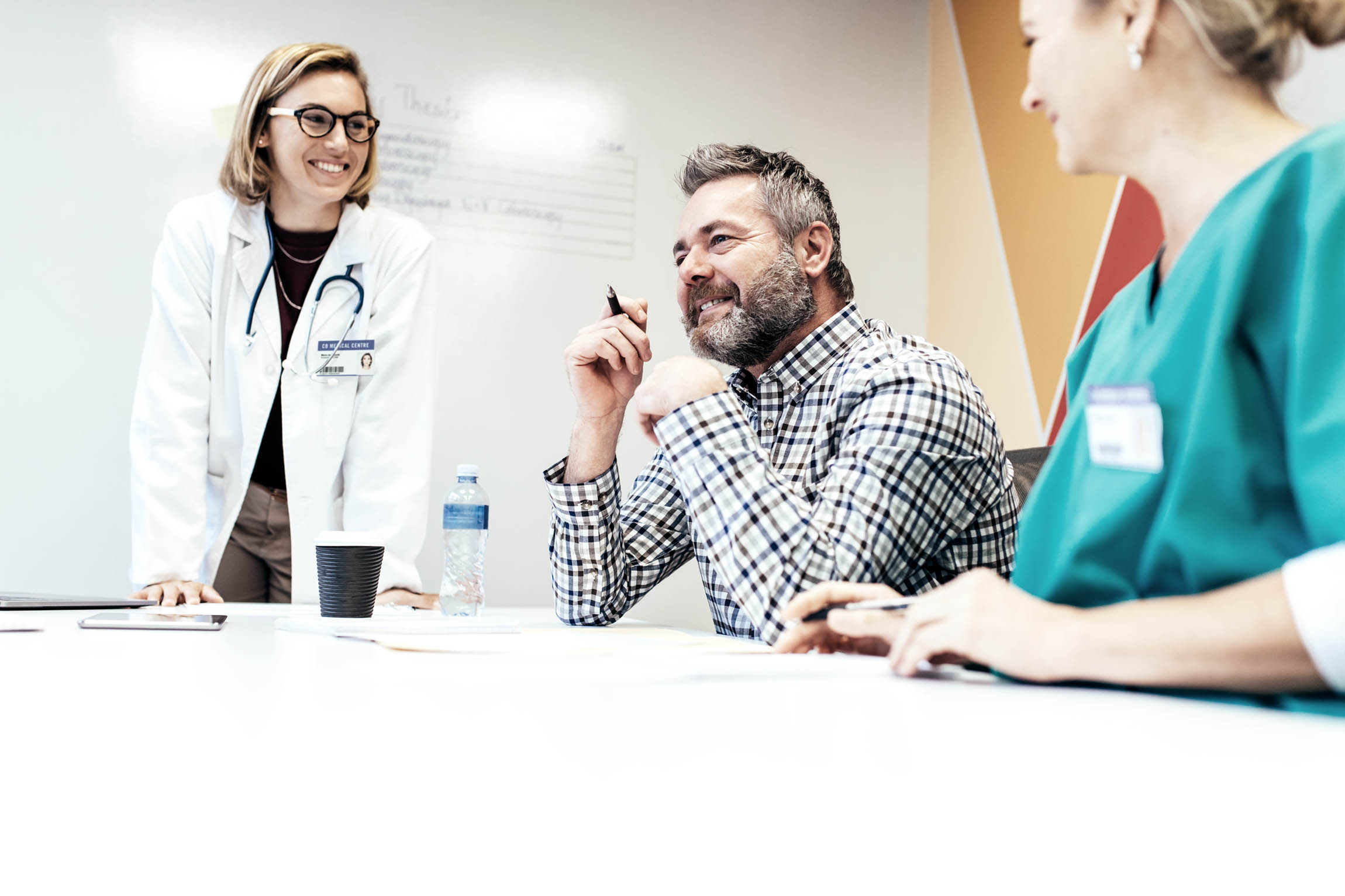 TIMEOFFICE Compliance: Komplett tarif- und gesetzeskonform.