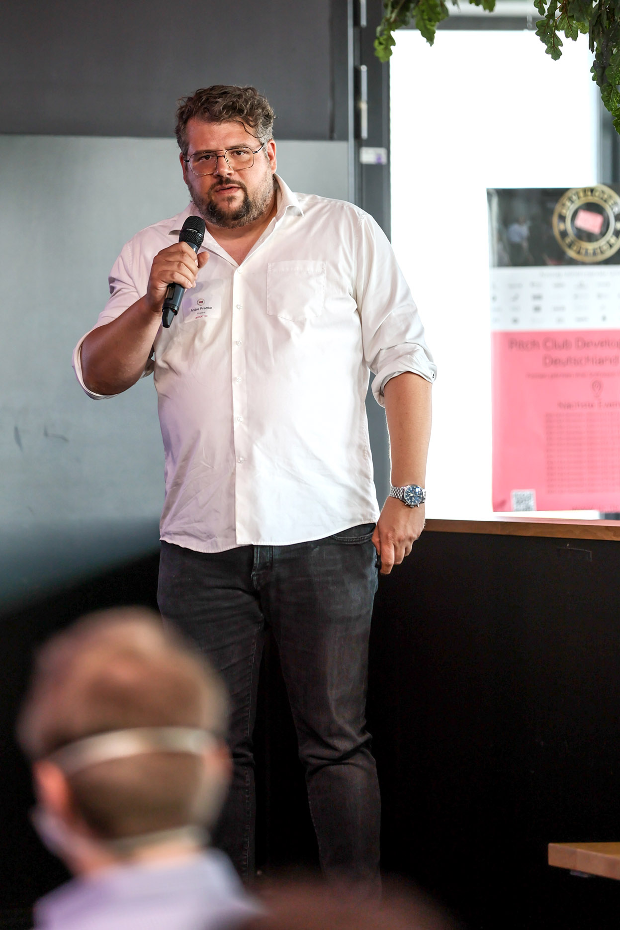 Am 25. August fand im Dortmunder U der Pitch Club Developer Edition statt. Auch wir sind immer auf der Suche nach qualifiziertem Personal wie Entwicklern und weiteren IT-Professionals.